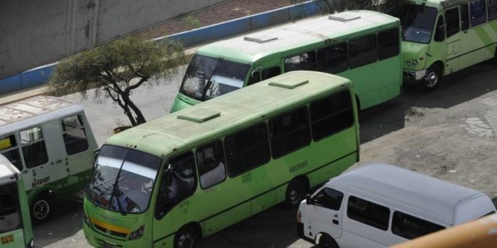 autotransportistas amenazan con bloqueos en capital del país
