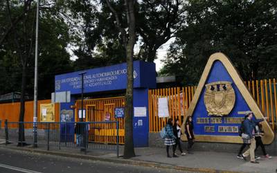 Desmanes en CCH Azcapotzalco por muerte de estudiante, acusan de negligencia