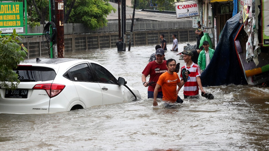 inundación en indonesia